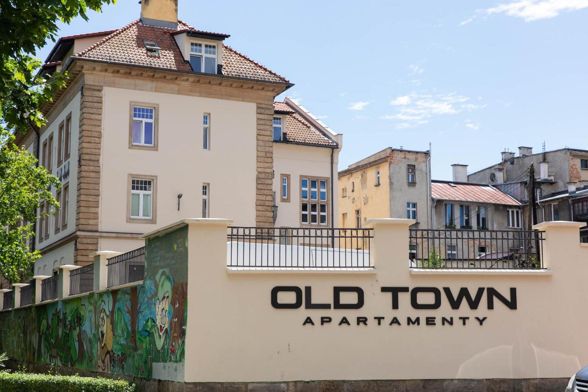 쿠드즈코 Apartament Old Town Premium Z Balkonem 아파트 외부 사진